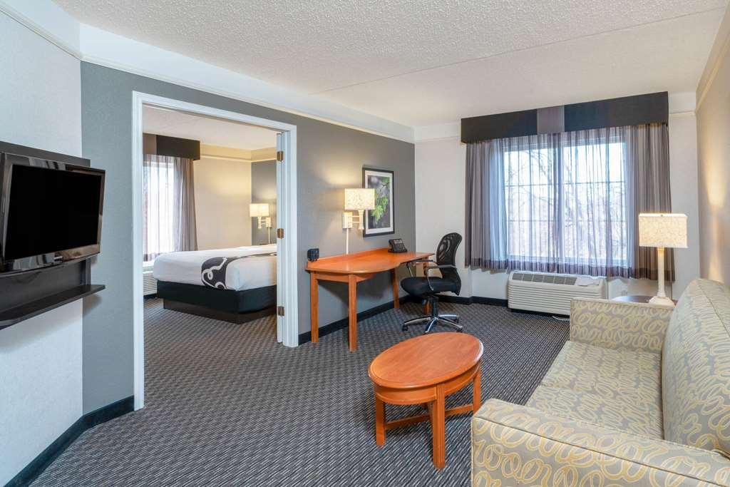 Hotel La Quinta By Wyndham Pueblo Pokój zdjęcie